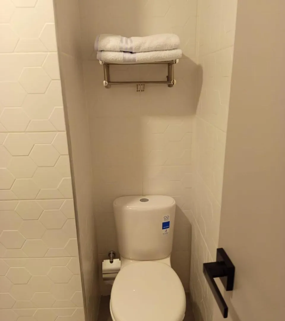 Hotel Saron Bogotá 0*,  Colombia
